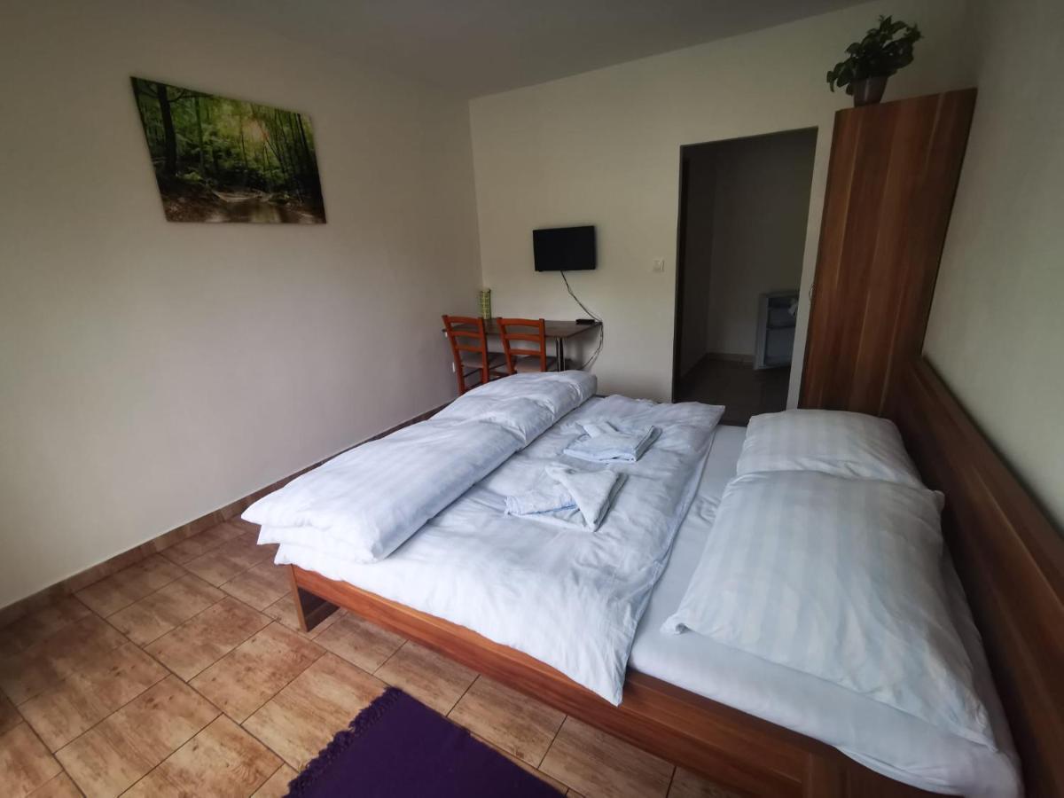 Apartmany Pod Landstejnem Stare Mesto  ภายนอก รูปภาพ