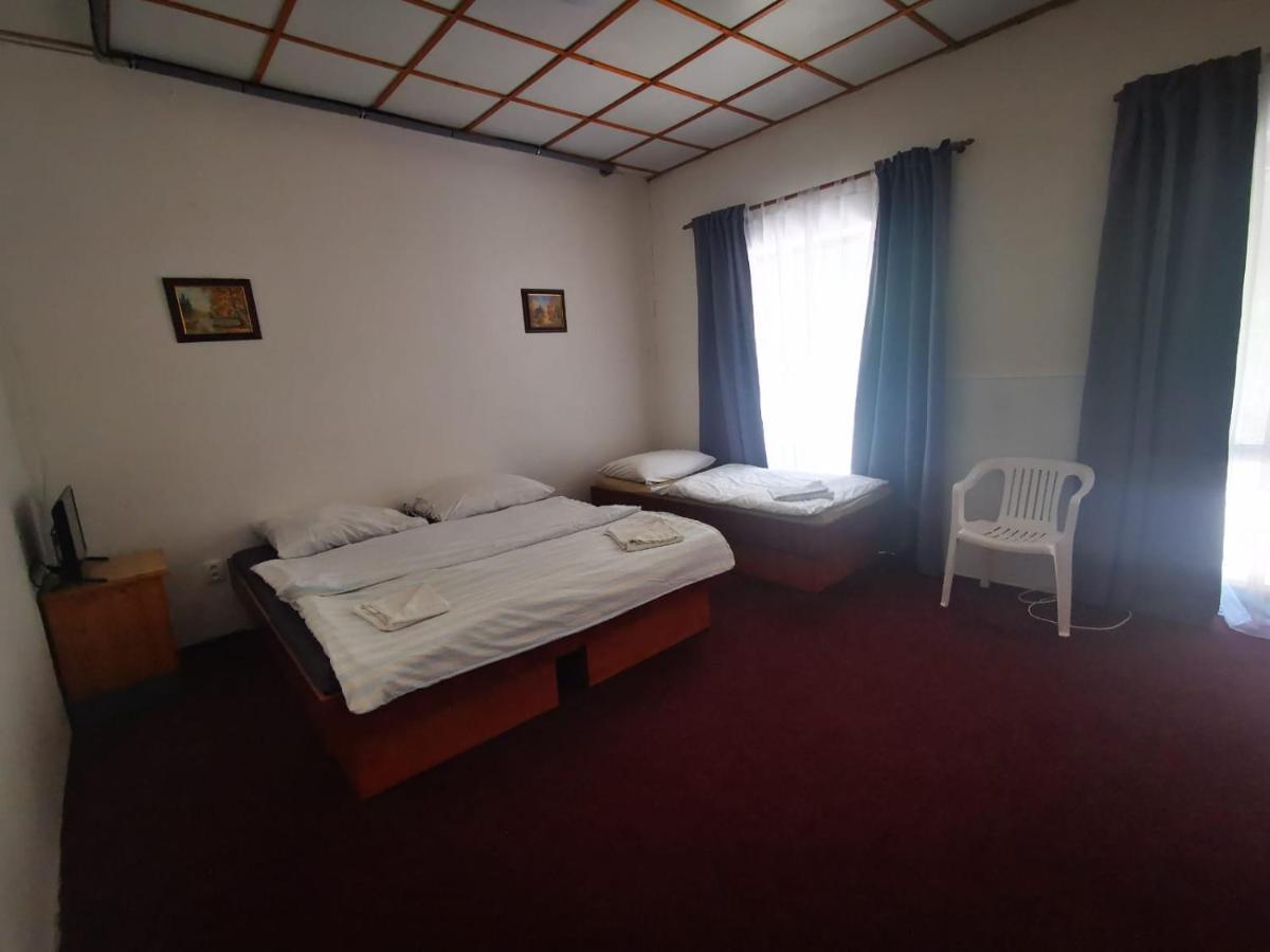 Apartmany Pod Landstejnem Stare Mesto  ภายนอก รูปภาพ